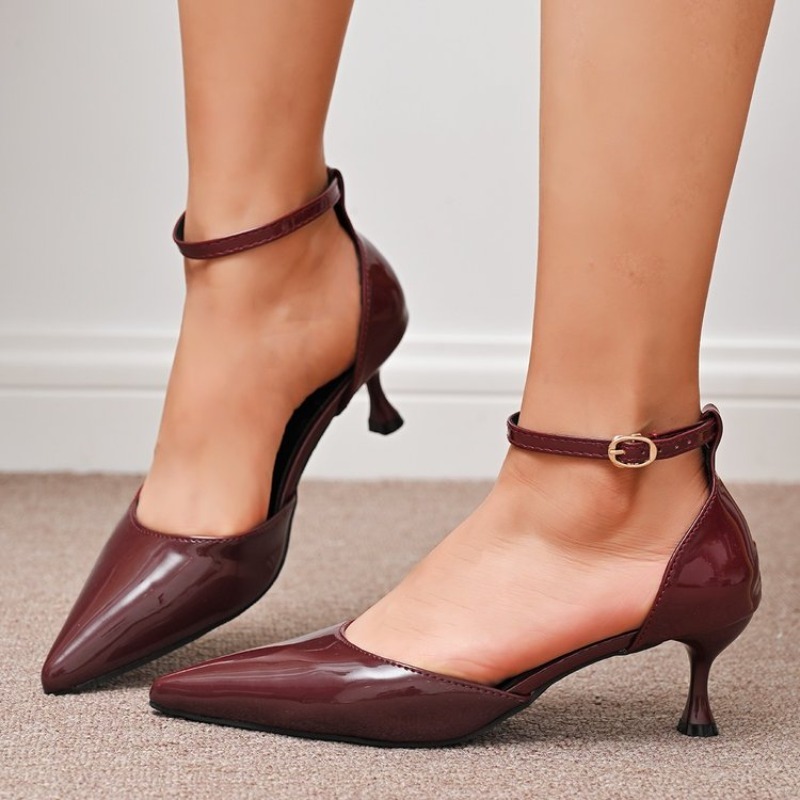 Czółenka damskie z ostrym nosk – Kitten Heel Women recenzja i cena