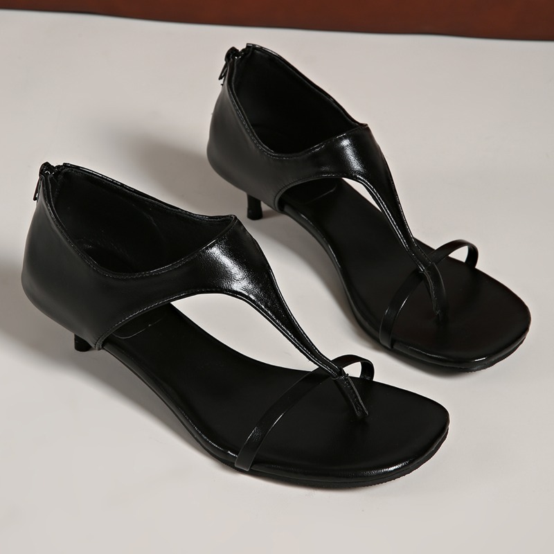 Minimalistyczne sandały z pask – Kitten Heel Women recenzja i cena